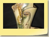 pinecone-vase